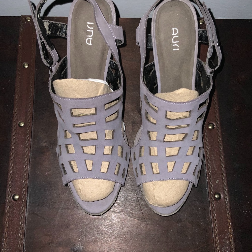 Platform sandal